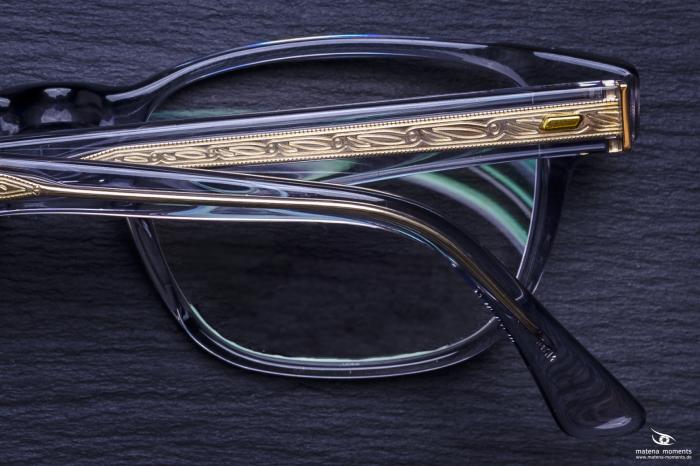 matena moments / Business