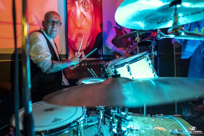 matena moments / Business