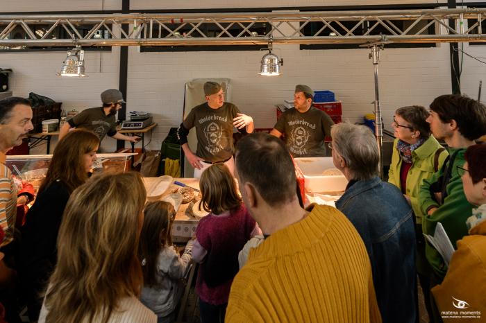 matena moments / Business