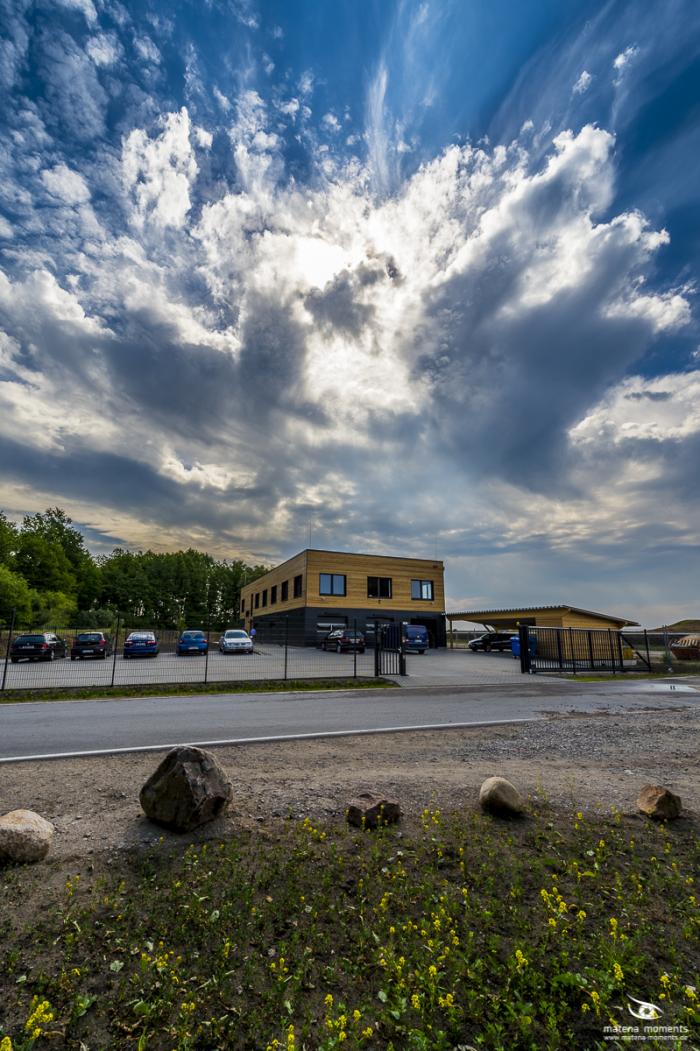 matena moments / Business