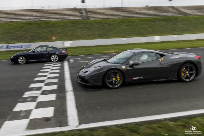 matena moments / Business