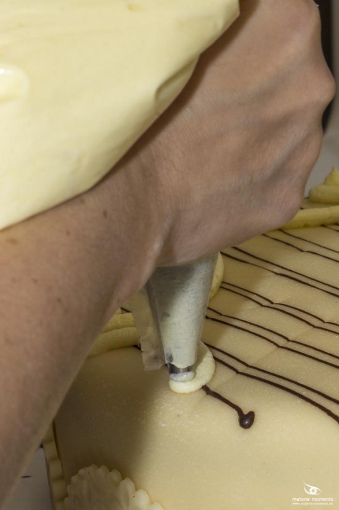 matena moments / Business