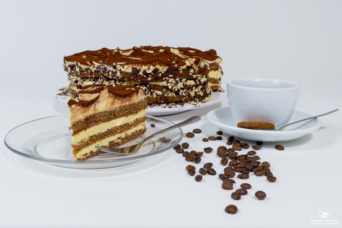 matena moments / Business